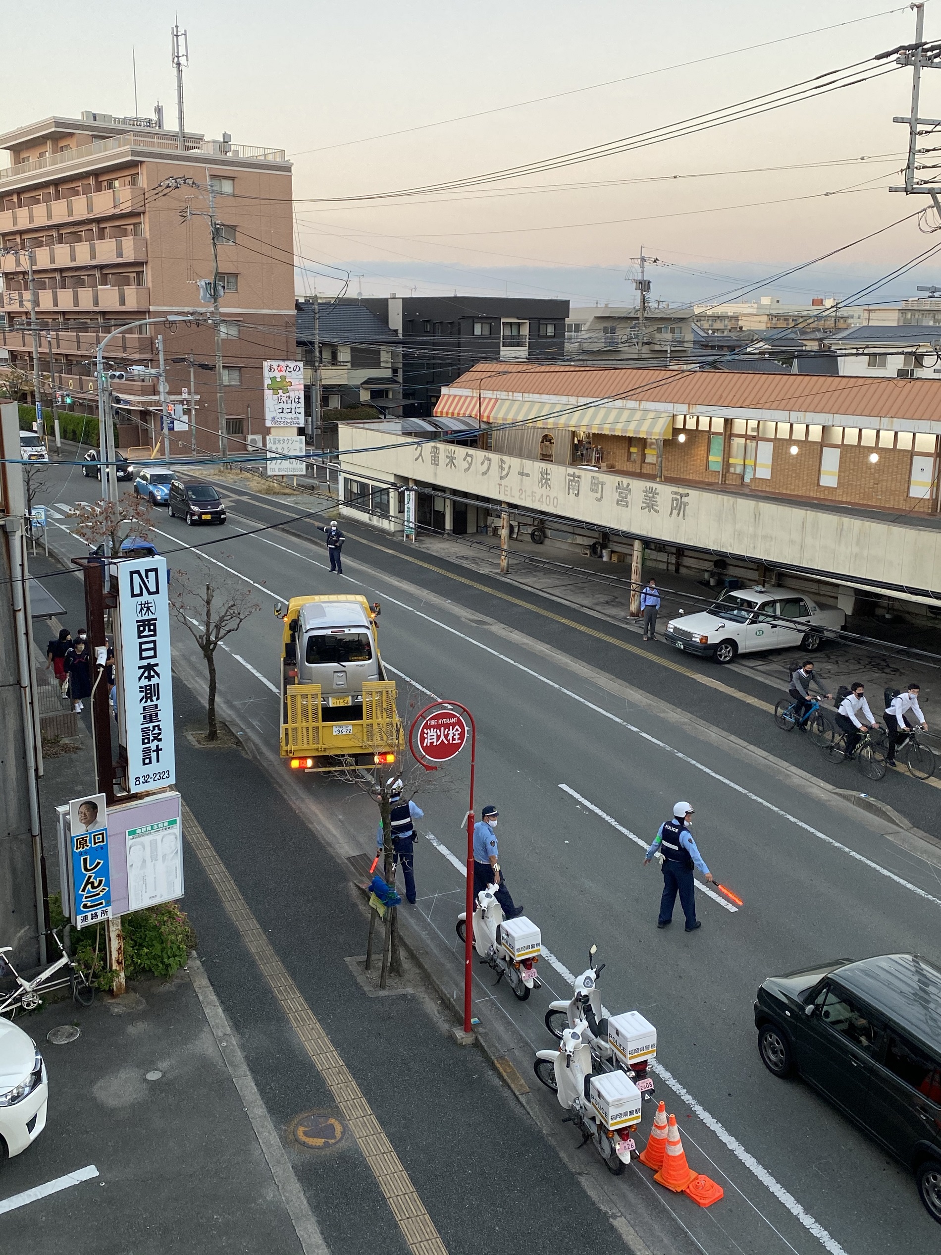 弊社前で玉突き事故が発生！